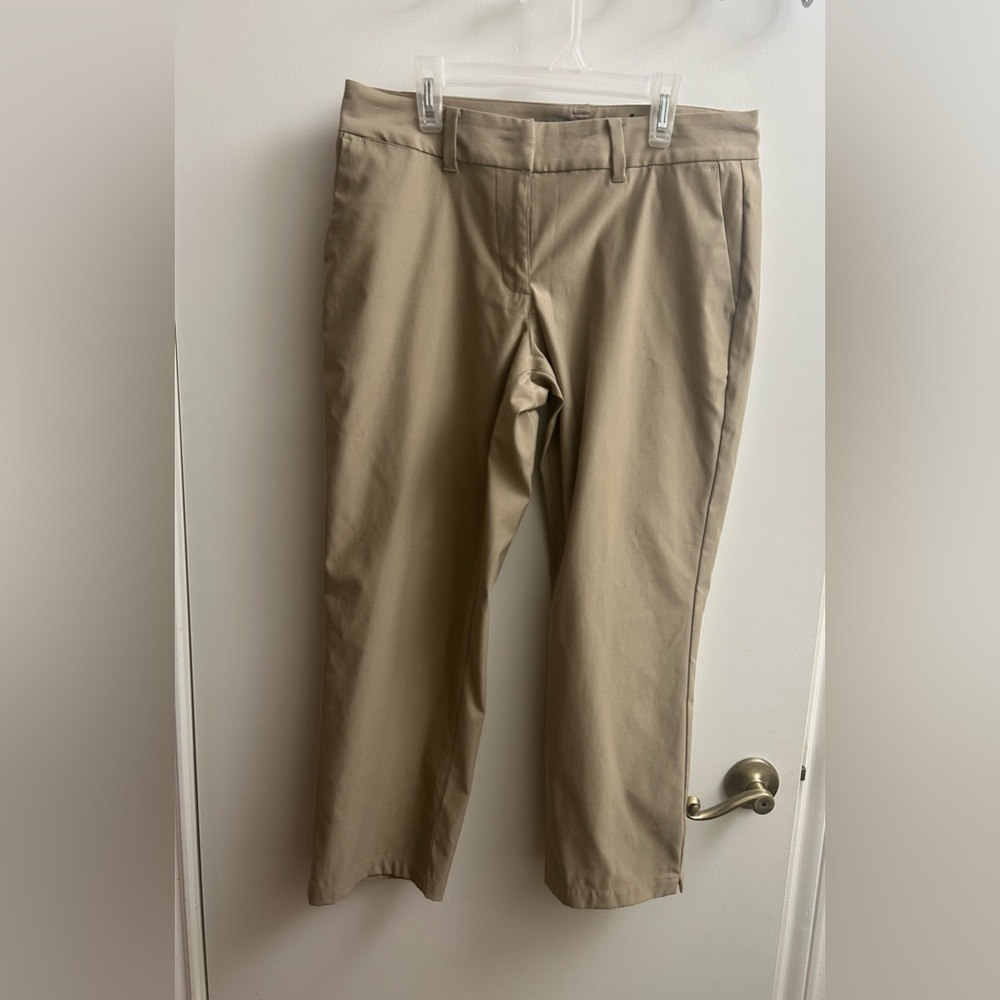 Nike Golf Tour Performance Dri-Fit women's tan pants size 6 R007